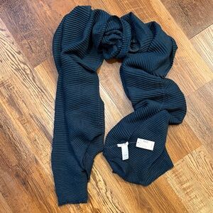Maurices Ribbed Knit Scarf in Deep Blue